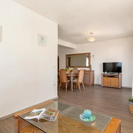 Apartman Arenal 4 - Plusholidays *